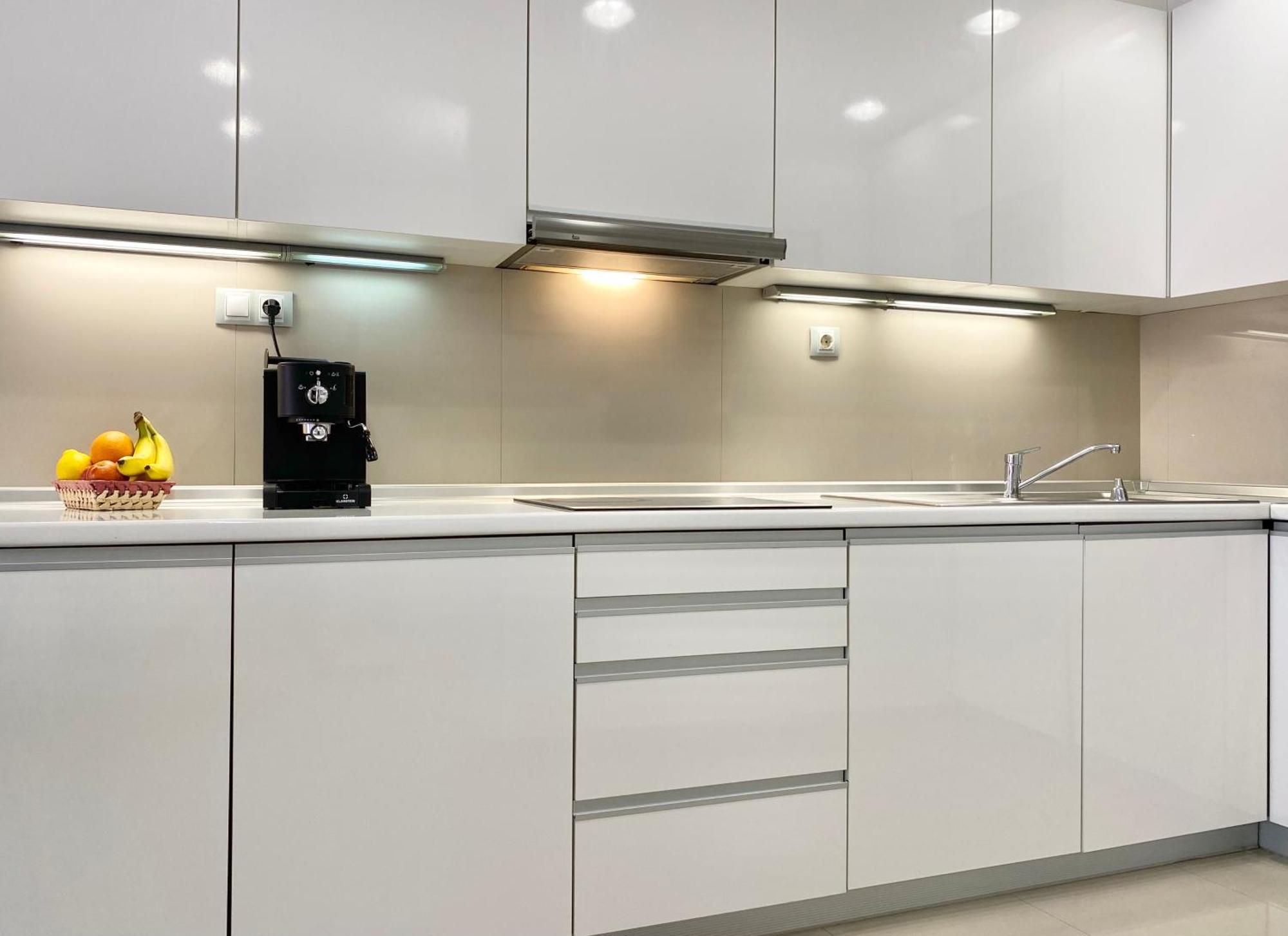 Entire Apartment For 4 Guests In Sofia Buitenkant foto