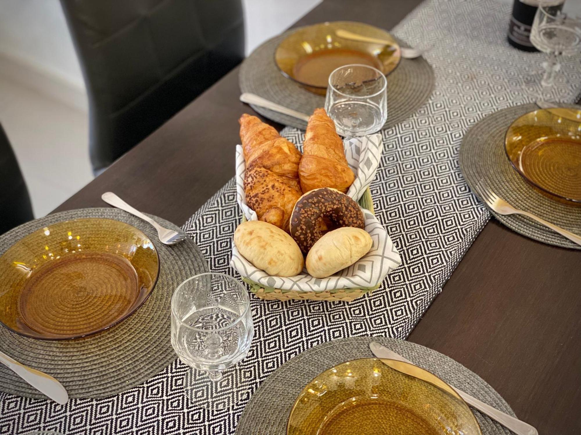 Entire Apartment For 4 Guests In Sofia Buitenkant foto